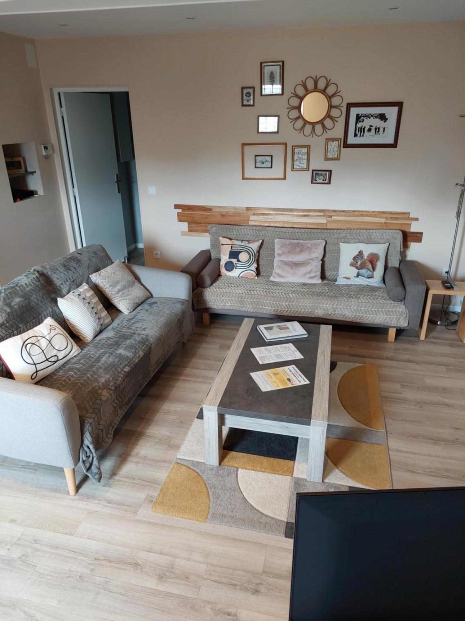 Les Copains D'Abord Villa Beaucroissant Ngoại thất bức ảnh