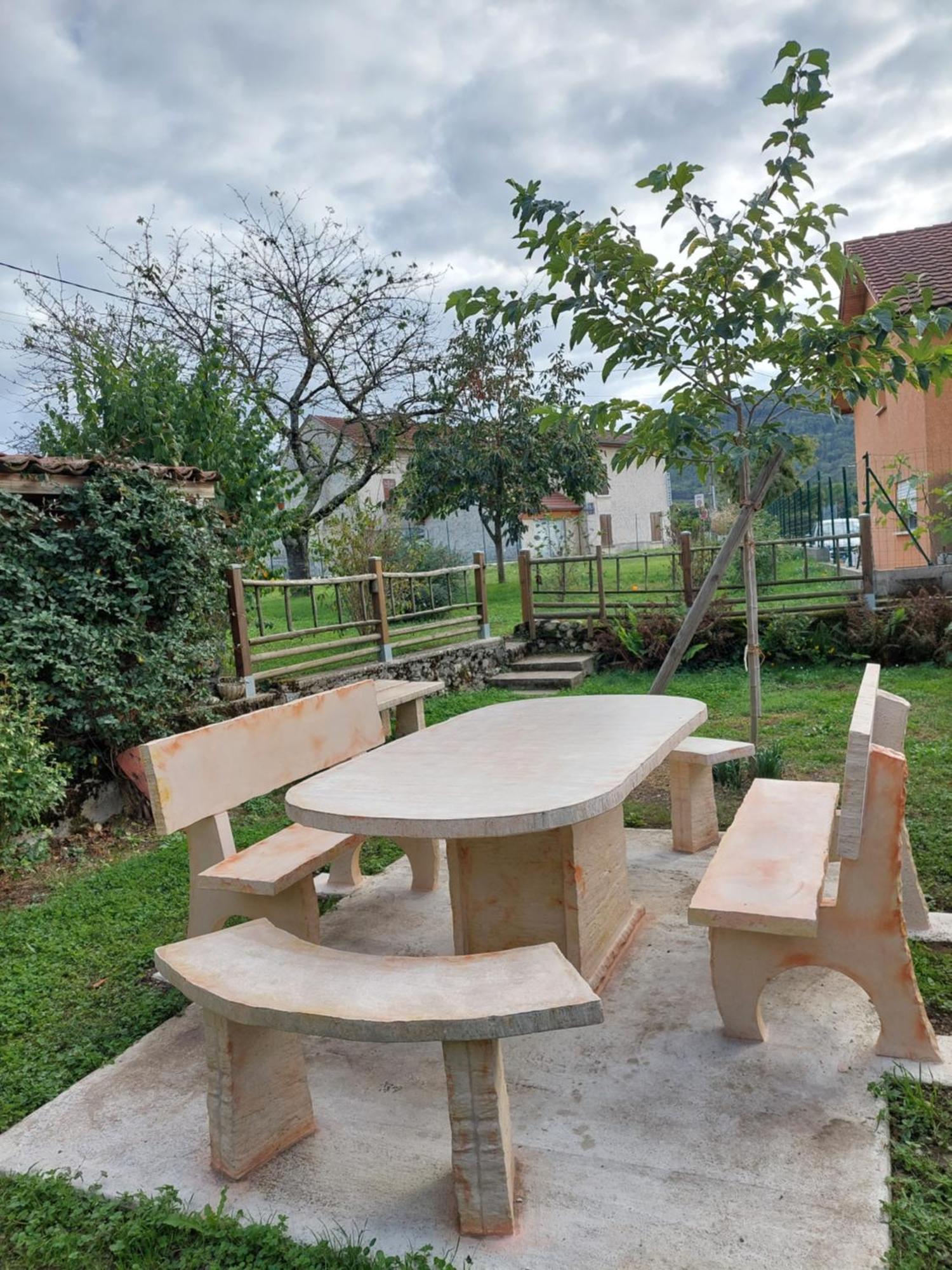 Les Copains D'Abord Villa Beaucroissant Ngoại thất bức ảnh